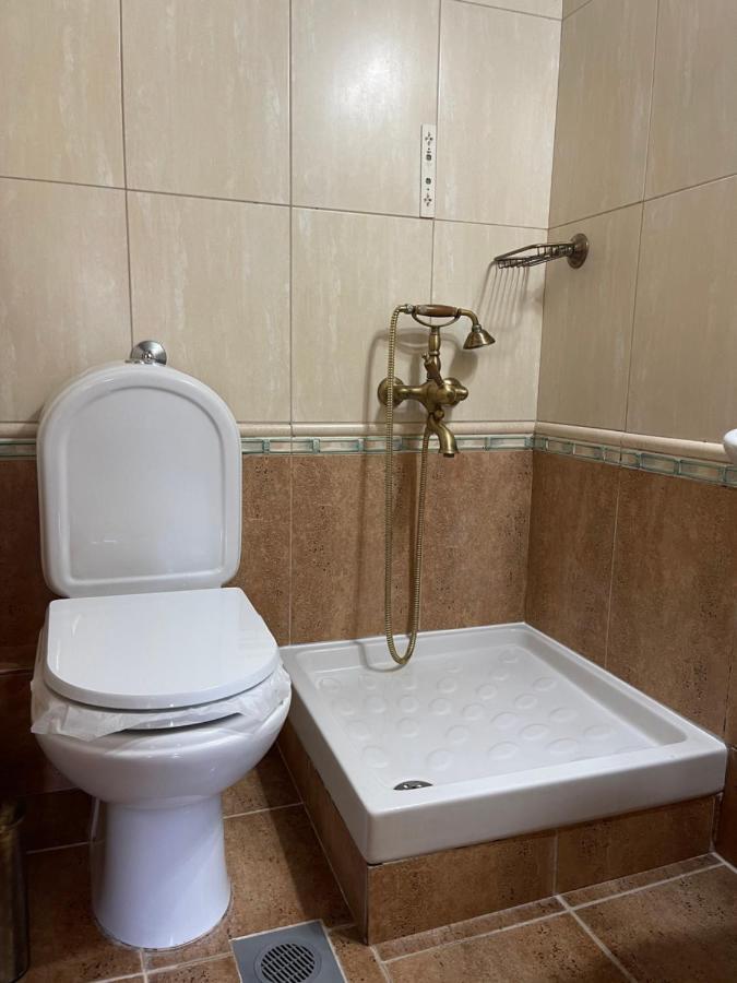 Εννεα Μουσεσ Παραδοσιακός Ξενώνας Velventós Zewnętrze zdjęcie